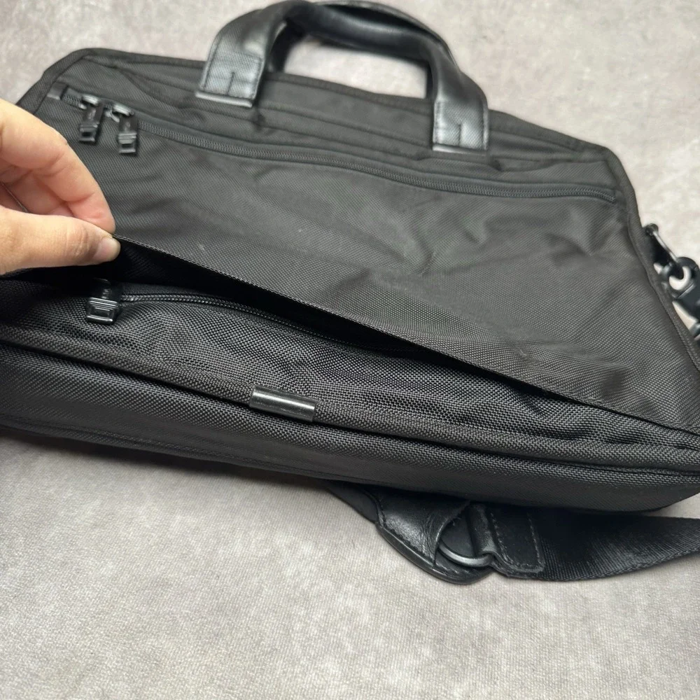 TUMI ALPHA II 2 Portfolio Briefcase carry-on Business bag Black **MONOGRAM